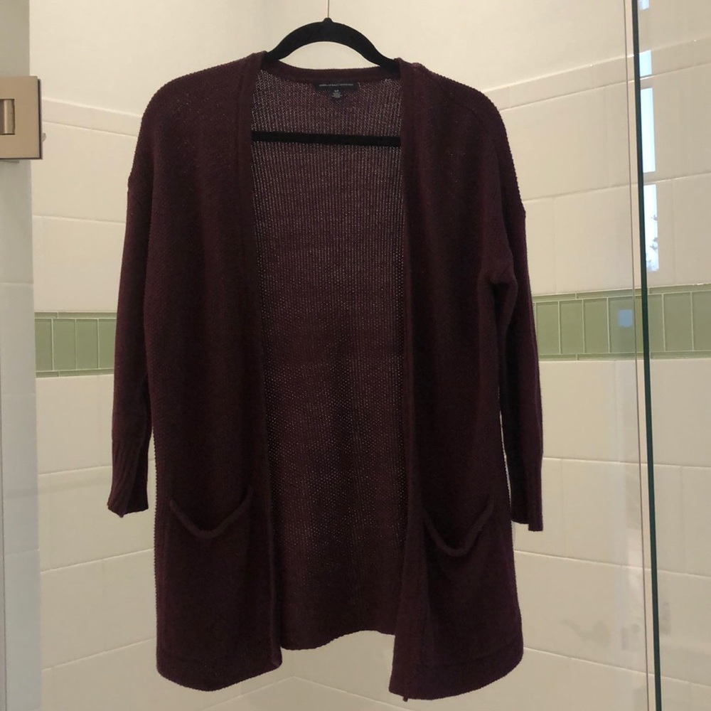 American Eagle Maroon cardigan